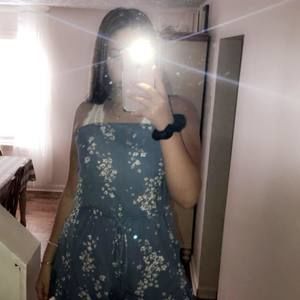 Meet your Posher, Haley